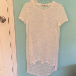 white high-low shirt